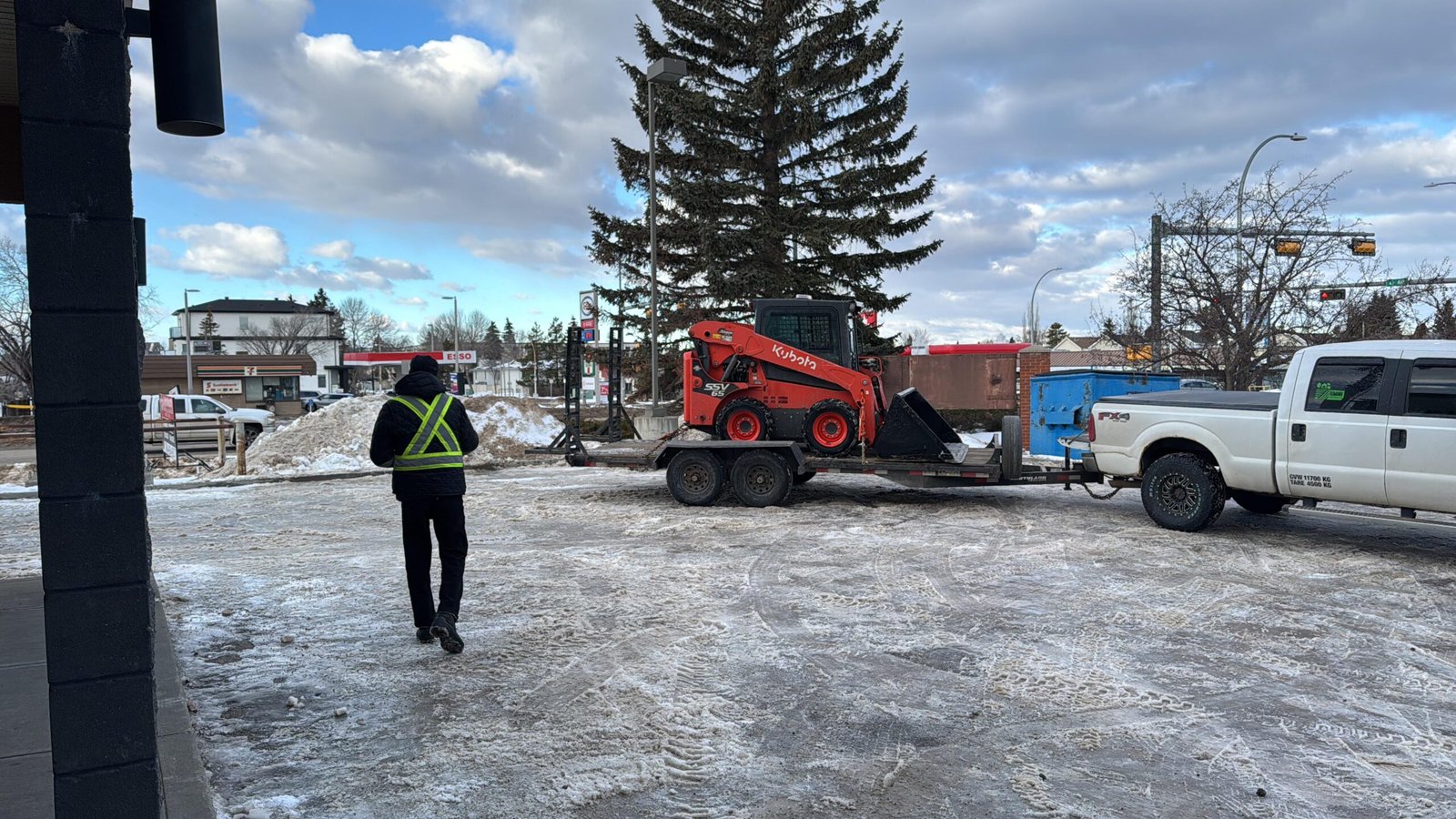 6dac54f4-1620-4707-b5bf-e710696a3bca