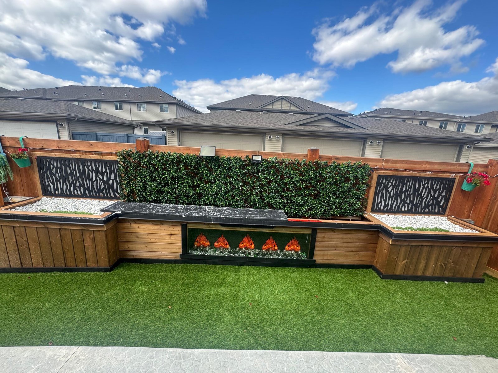 e6a374ef-47db-4bc4-af06-845e4f6c837e